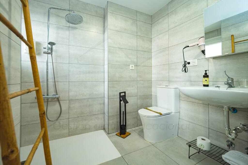 La Capilla Apartamento Oviedo Dış mekan fotoğraf