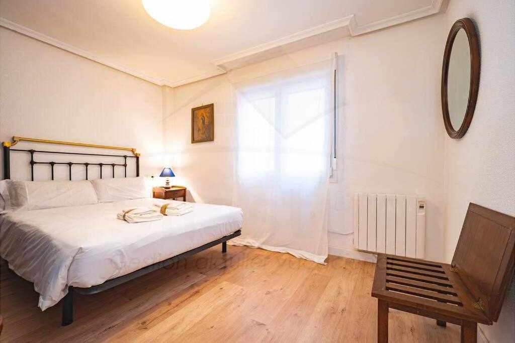 La Capilla Apartamento Oviedo Dış mekan fotoğraf
