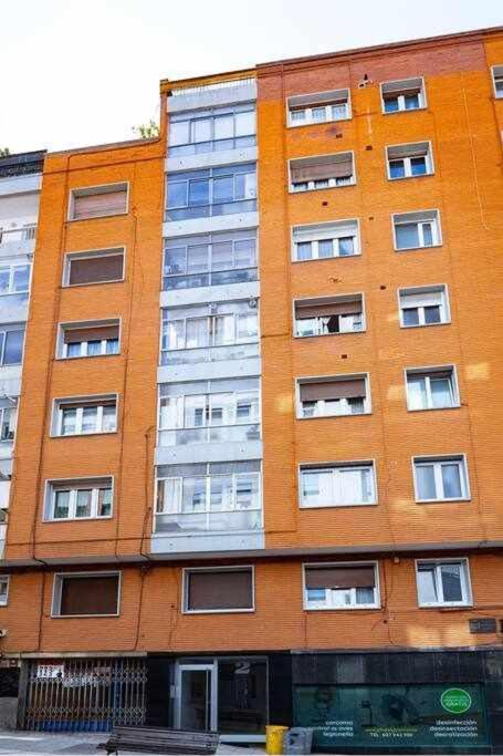 La Capilla Apartamento Oviedo Dış mekan fotoğraf